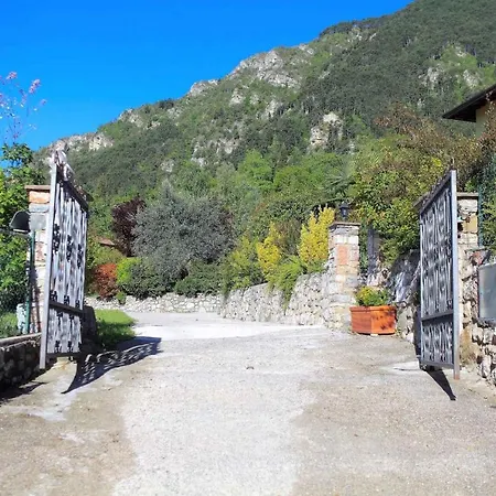 Apartment In Tremosine/gardasee 22279 Tremosine